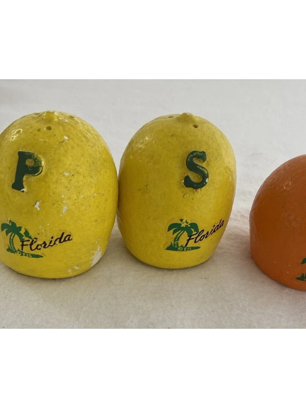 2 Sets Of Vintage Florida Orange & Lemon Ceramic Salt And Pepper Shakers Sets